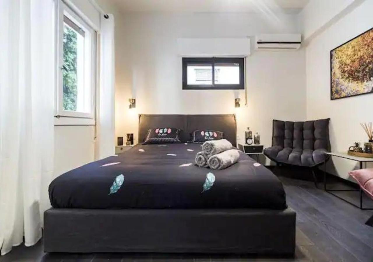 New! 2 Bd Premium House W/large Balcony Тель-Авив