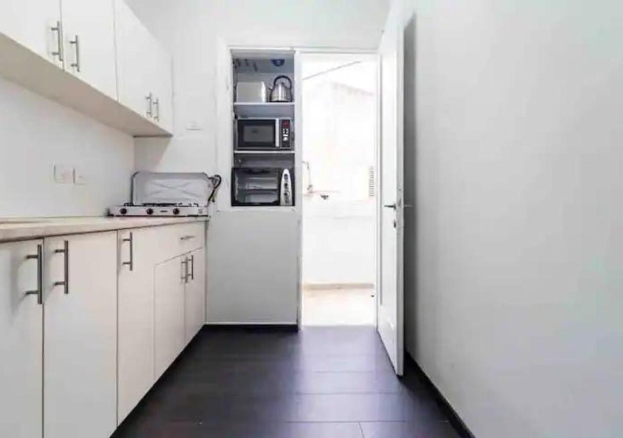 New! 2 Bd Premium House W/large Balcony Апартаменты Тель-Авив